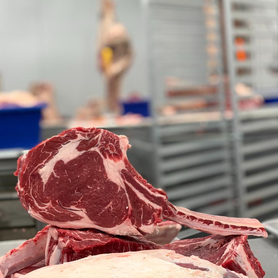Tomahawk Steak